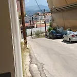 Sophias καινουργιο ανεξαρτητο διαμερισμα